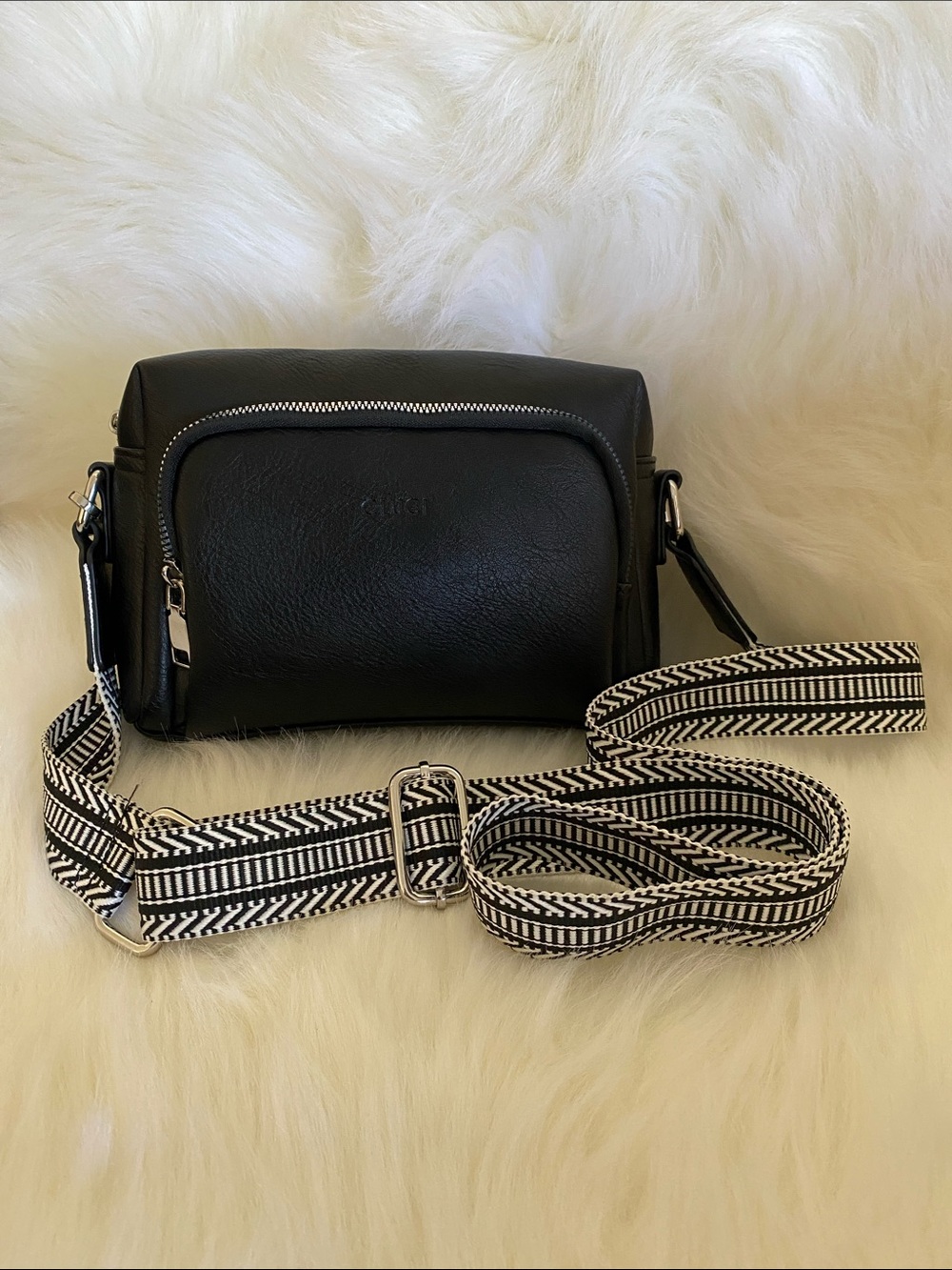 CLUCI Small Crossbody Bag in Black Vegan Leather w/ Silver-toned Hardware - NWOT